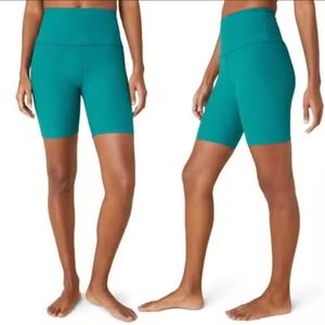 Beyond Yoga Spacedye High-Waisted Pocket 7" Biker Short in Bay Blue Heather, S